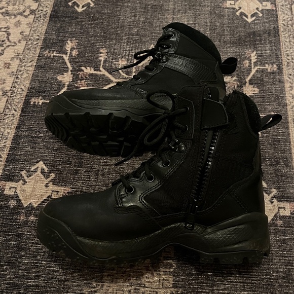 5.11 Tactical Women's Black Boots - Picture 5 of 5